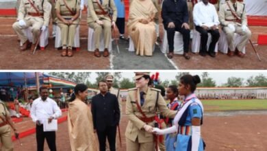 शक्ति जिले में उत्साह के साथ मनी स्वतंत्रता की वर्षगांठ- कलेक्टर आवास सहित कलेक्ट्रेट में IAS टोपनो ने किया ध्वजारोहण,तो वही मुख्य समारोह में सांसद कमलेश जांगड़े ने फहराया तिरंगा, स्कूलों के बच्चों की सुंदर प्रस्तुति से मुख्य समारोह में आई रौनक, उत्कृष्ट कार्यो के लिए अधिकारी कर्मचारी भी हुए सम्मानित, जिले के प्रशासनिक मुखिया IAS टोपनो एवं पुलिस मुखिया IPS अंकिता ने भी दी स्वतंत्रता दिवस की बधाई kshititech