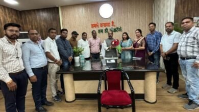 नगरीय प्रशासन मंत्री के आवास का घेराव करेंगे निकाय के अधिकारी- कर्मचारी, अपनी 06 सूत्रीय मांगों को लेकर संघ ने दिया अल्टीमेटम, 21 अगस्त को संघ ने करी मुलाकात नगरीय प्रशासन मंत्री के आवास का घेराव करेंगे निकाय के अधिकारी- कर्मचारी, अपनी 06 सूत्रीय मांगों को लेकर संघ ने दिया अल्टीमेटम, 21 अगस्त को संघ ने करी मुलाकात kshititech