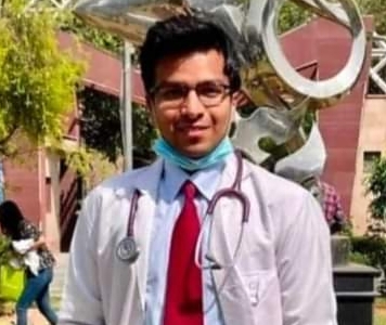 कोरबा शहर का गौरव डॉ आदित्य-NEET पीजी 2024 का रिजल्ट हुआ जारी-कोरबा के डॉक्टर आदित्य सिंघानिया ने ऑल इंडिया लेवल पर हासिल किया 126 वां रैंक, कोरबा शहर के सुनील- सुमन सिंघानिया के डॉक्टर सुपुत्र हैं आदित्य, अंतर्राष्ट्रीय अग्रवाल सम्मेलन के अध्यक्ष राजकुमार मित्तल ने भी दी बधाई कोरबा शहर का गौरव डॉ आदित्य-NEET पीजी 2024 का रिजल्ट हुआ जारी-कोरबा के डॉक्टर आदित्य सिंघानिया ने ऑल इंडिया लेवल पर हासिल किया 126 वां रैंक, कोरबा शहर के सुनील- सुमन सिंघानिया के डॉक्टर सुपुत्र हैं आदित्य, अंतर्राष्ट्रीय अग्रवाल सम्मेलन के अध्यक्ष राजकुमार मित्तल ने भी दी बधाई kshititech
