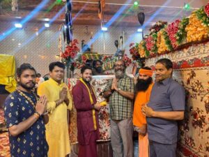 कलियुग में भागवत कथा से सर्व समाज का कल्याण होता है… व्यास आचार्य हरिदर्शन, शक्ति के सामुदायिक भवन में रही भागवत कथा की धूम,सिद्ध श्री हनुमान मंदिर सेवा परिवार थाना चौक ने किया था आयोजन, 29 अगस्त को भागवत कथा का हुआ समापन, धर्म प्रेमियों ने किया कथा श्रवण कलियुग में भागवत कथा से सर्व समाज का कल्याण होता है… व्यास आचार्य हरिदर्शन, शक्ति के सामुदायिक भवन में रही भागवत कथा की धूम,सिद्ध श्री हनुमान मंदिर सेवा परिवार थाना चौक ने किया था आयोजन, 29 अगस्त को भागवत कथा का हुआ समापन, धर्म प्रेमियों ने किया कथा श्रवण kshititech