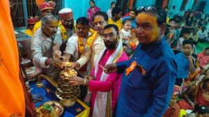 कलियुग में भागवत कथा से सर्व समाज का कल्याण होता है… व्यास आचार्य हरिदर्शन, शक्ति के सामुदायिक भवन में रही भागवत कथा की धूम,सिद्ध श्री हनुमान मंदिर सेवा परिवार थाना चौक ने किया था आयोजन, 29 अगस्त को भागवत कथा का हुआ समापन, धर्म प्रेमियों ने किया कथा श्रवण कलियुग में भागवत कथा से सर्व समाज का कल्याण होता है… व्यास आचार्य हरिदर्शन, शक्ति के सामुदायिक भवन में रही भागवत कथा की धूम,सिद्ध श्री हनुमान मंदिर सेवा परिवार थाना चौक ने किया था आयोजन, 29 अगस्त को भागवत कथा का हुआ समापन, धर्म प्रेमियों ने किया कथा श्रवण kshititech