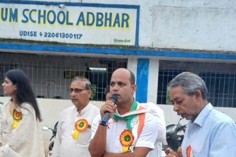 अड़भार के नए चौकी प्रभारी से मुलाकात की कांग्रेस नेता ज्योतिष गर्ग ने, नए चौकी प्रभारी का किया स्वागत, स्वामी आत्मानंद अंग्रेजी माध्यम में स्वतंत्रता दिवस कार्यक्रम में अतिथि के रूप में पहुंचे ज्योतिष गर्ग, ज्योतिष ने किया विद्यालय के बच्चों का उत्साह वर्धन, कहां राष्ट्र प्रेम की भावना से हम सब करें राष्ट्र की उन्नति के लिए कार्य अड़भार के नए चौकी प्रभारी से मुलाकात की कांग्रेस नेता ज्योतिष गर्ग ने, नए चौकी प्रभारी का किया स्वागत, स्वामी आत्मानंद अंग्रेजी माध्यम में स्वतंत्रता दिवस कार्यक्रम में अतिथि के रूप में पहुंचे ज्योतिष गर्ग, ज्योतिष ने किया विद्यालय के बच्चों का उत्साह वर्धन, कहां राष्ट्र प्रेम की भावना से हम सब करें राष्ट्र की उन्नति के लिए कार्य kshititech