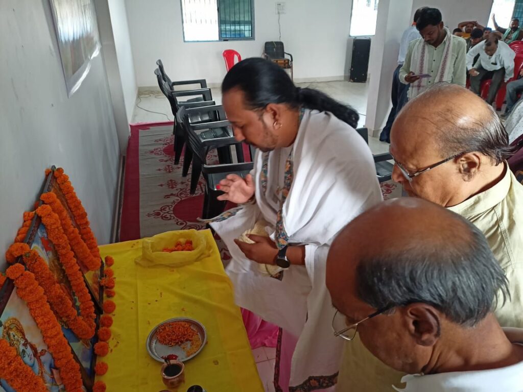 सकती में विश्व हिंदू परिषद ने अपना षष्ठी पूर्ति स्थापना दिवस मनाया,हिंदू और हिंदुत्व की रक्षा के लिए मेरा तन मन व जीवन समर्पित-आचार्य कौशलेंद्र, स्थापना दिवस कार्यक्रम में पहुंचे विहिप के सदस्य सकती में विश्व हिंदू परिषद ने अपना षष्ठी पूर्ति स्थापना दिवस मनाया,हिंदू और हिंदुत्व की रक्षा के लिए मेरा तन मन व जीवन समर्पित-आचार्य कौशलेंद्र, स्थापना दिवस कार्यक्रम में पहुंचे विहिप के सदस्य kshititech
