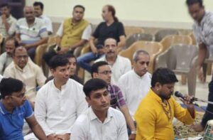 भोलेनाथ की आराधना में आर्ट ऑफ लिविंग परिवार- नैला जांजगीर के आर्ट ऑफ लिविंग परिवार द्वारा श्रावणी मास पर किया गया रुद्राभिषेक कार्यक्रम का आयोजन, मुख्य आश्रम बेंगलुरु से पहुंची साध्वी मां मुक्ति जी ने कराई पूजा, सत्संग एवं भक्ति का मार्ग दिखाते है श्री श्री रविशंकर जी महाराज भोलेनाथ की आराधना में आर्ट ऑफ लिविंग परिवार- नैला जांजगीर के आर्ट ऑफ लिविंग परिवार द्वारा श्रावणी मास पर किया गया रुद्राभिषेक कार्यक्रम का आयोजन, मुख्य आश्रम बेंगलुरु से पहुंची साध्वी मां मुक्ति जी ने कराई पूजा, सत्संग एवं भक्ति का मार्ग दिखाते है श्री श्री रविशंकर जी महाराज kshititech
