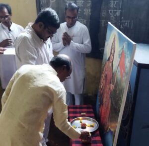 शक्ति के सरस्वती शिशु मंदिर में जिला पंचायत सदस्य टिकेश्वर गबेल एवं सामाजिक कार्यकर्ता सुमित शर्मा की उपस्थिति में हुआ भारत माता की आरती का आयोजन, बच्चों में राष्ट्रभक्ति का अलख जगाने विद्यालय प्रबंधन का विशेष प्रयास, विद्यालय प्रबंधन ने दी टिकेश्वर गबेल को जन्मदिन की बधाई शक्ति के सरस्वती शिशु मंदिर में जिला पंचायत सदस्य टिकेश्वर गबेल एवं सामाजिक कार्यकर्ता सुमित शर्मा की उपस्थिति में हुआ भारत माता की आरती का आयोजन, बच्चों में राष्ट्रभक्ति का अलख जगाने विद्यालय प्रबंधन का विशेष प्रयास, विद्यालय प्रबंधन ने दी टिकेश्वर गबेल को जन्मदिन की बधाई kshititech