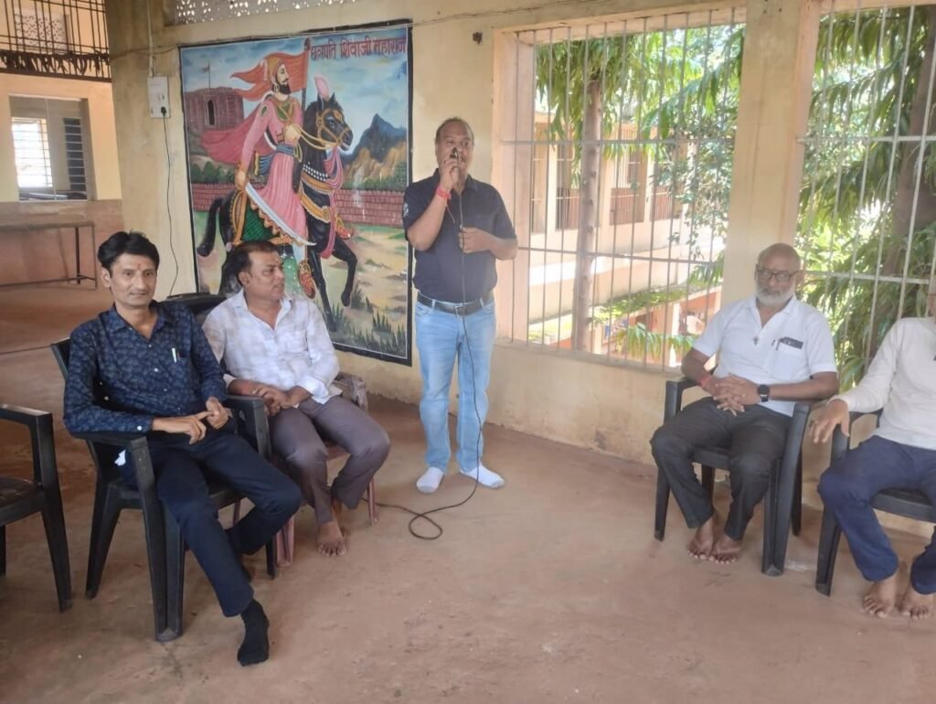 शक्ति के सरस्वती शिशु मंदिर में हुआ भारत माता की आरती का कार्यक्रम, पूर्व छात्र CA नीरज अग्रवाल, युवा उद्योगपति मुरारी लाल अग्रवाल सहित अन्य छात्र हुए शामिल,CA नीरज ने कहा- विद्यालय के संस्कारों से आज उन्होंने जीवन में तय किया सफलता का मुकाम kshititech