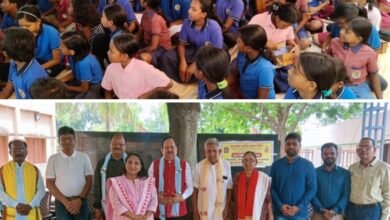 आदिवासी बच्चों को किया गया 300 जोड़ी चप्पलों का वितरण, अंतर्राष्ट्रीय अग्रवाल सम्मेलन के अग्र निधि कोष योजना ने किया आयोजन, अंतरराष्ट्रीय अध्यक्ष राजकुमार मित्तल के निर्देशन में राष्ट्रीय चैयरमेंन संगीता सेक्सरिया की पहल, पंखे की कमी को देखते हुए पंखे भी प्रदान करेगी संस्था kshititech