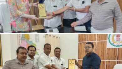 शक्ति जिले में भी पत्रकारों के लिए आवास हेतु सरकारी भूमि आवंटन की शुरू होगी प्रक्रिया,जनर्लिस्ट वेलफेयर यूनियन शक्ति के प्रतिनिधि मंडल ने कलेक्टर,SP, एडिशनल एसपी और तहसीलदार से की मुलाकात, पुलिस थाना शक्ति में भी अब सुनाई देगी टेलीफोन की ट्रिन-ट्रिन,SP अंकिता शर्मा ने दिए लैंडलाइन फोन चालू करने के निर्देश शक्ति जिले में भी पत्रकारों के लिए आवास हेतु सरकारी भूमि आवंटन की शुरू होगी प्रक्रिया,जनर्लिस्ट वेलफेयर यूनियन शक्ति के प्रतिनिधि मंडल ने कलेक्टर,SP, एडिशनल एसपी और तहसीलदार से की मुलाकात, पुलिस थाना शक्ति में भी अब सुनाई देगी टेलीफोन की ट्रिन-ट्रिन,SP अंकिता शर्मा ने दिए लैंडलाइन फोन चालू करने के निर्देश kshititech