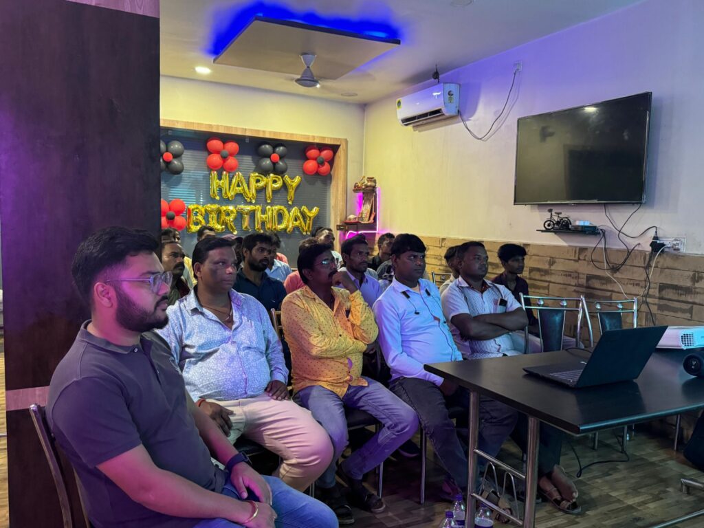 जे के लक्ष्मी सीमेंट की कॉन्ट्रेक्टर मीट शक्ति में हुई संपन्न, बालाजी ट्रेडर्स द्वारा आयोजित था कार्यक्रम,कंपनी के अधिकारियों ने सीमेंट की उपयोगिता को लेकर दी जानकारी,सैकड़ो की संख्या में पहुंचे कॉन्ट्रेक्टर जे के लक्ष्मी सीमेंट की कॉन्ट्रेक्टर मीट शक्ति में हुई संपन्न, बालाजी ट्रेडर्स द्वारा आयोजित था कार्यक्रम,कंपनी के अधिकारियों ने सीमेंट की उपयोगिता को लेकर दी जानकारी,सैकड़ो की संख्या में पहुंचे कॉन्ट्रेक्टर kshititech