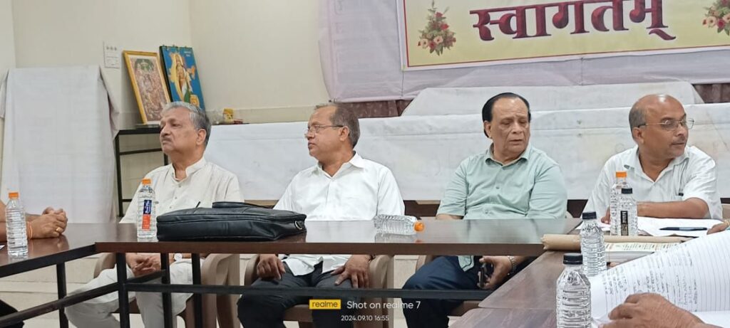 निशुल्क कृत्रिम पैर प्रत्यारोपण शिविर हेतु 120 पैरों का पंजीयन, 26 से 30 सितंबर तक बिलासपुर में होगा शिविर का आयोजन, शिविर की तैयारीयो को लेकर संपन्न हुई आयोजन समिति की बैठक, आधुनिक डिजाइन के मजबूत कृत्रिम पैरों का होगा वितरण kshititech