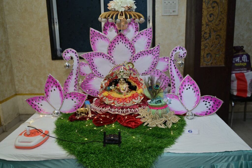 शक्ति की अग्रवाल महिला मंडल की भी अग्रसेन जयंती समारोह में हो रही सक्रिय भागीदारी, महिला मंडल द्वारा 18 सितंबर से प्रारंभ हुई विभिन्न प्रतिस्पर्धाएं, 19 सितंबर को भी लक्की गेम की विजेता रही श्रीमती अंजना नितिन एवं पूजा विक्की अग्रवाल, प्रतिदिन संपन्न हो रही प्रतिस्पर्धाओ में दिख रहा भारी उत्साह शक्ति की अग्रवाल महिला मंडल की भी अग्रसेन जयंती समारोह में हो रही सक्रिय भागीदारी, महिला मंडल द्वारा 18 सितंबर से प्रारंभ हुई विभिन्न प्रतिस्पर्धाएं, 19 सितंबर को भी लक्की गेम की विजेता रही श्रीमती अंजना नितिन एवं पूजा विक्की अग्रवाल, प्रतिदिन संपन्न हो रही प्रतिस्पर्धाओ में दिख रहा भारी उत्साह kshititech