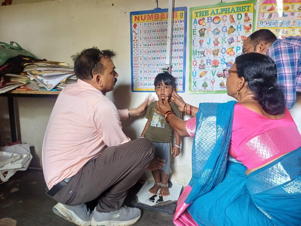 महिला बाल विकास मंत्री के प्रभार जिले शक्ति में आंगनबाड़ी के बच्चों के लिए चल रहा पोषण माह जोरो से ,आवास मित्र योजना के विज्ञापन में हुआ आंशिक संशोधन, शक्ति जिले में पीएम आवास योजना के हितग्राही है खुश, प्रधानमंत्री आवास योजना का लाभ पाकर जीवन संवर गया जिले वासियों का महिला बाल विकास मंत्री के प्रभार जिले शक्ति में आंगनबाड़ी के बच्चों के लिए चल रहा पोषण माह जोरो से ,आवास मित्र योजना के विज्ञापन में हुआ आंशिक संशोधन, शक्ति जिले में पीएम आवास योजना के हितग्राही है खुश, प्रधानमंत्री आवास योजना का लाभ पाकर जीवन संवर गया जिले वासियों का kshititech