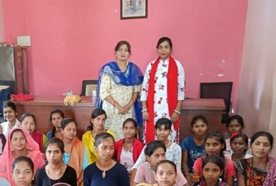 अरुणा ने किया बालिकाओं से संवाद- अंतरराष्ट्रीय बालिका दिवस पर राष्ट्रीय चैयरमेन बाल विकास अरुणा अग्रवाल के नेतृत्व में हुए कार्यक्रम, बालिका आश्रम में सीलिंग पंखे लगवाने की करी घोषणा, अंतरराष्ट्रीय अध्यक्ष राजकुमार मित्तल ने भी दी बालिका दिवस पर शुभकामनाएं अरुणा ने किया बालिकाओं से संवाद- अंतरराष्ट्रीय बालिका दिवस पर राष्ट्रीय चैयरमेन बाल विकास अरुणा अग्रवाल के नेतृत्व में हुए कार्यक्रम, बालिका आश्रम में सीलिंग पंखे लगवाने की करी घोषणा, अंतरराष्ट्रीय अध्यक्ष राजकुमार मित्तल ने भी दी बालिका दिवस पर शुभकामनाएं kshititech