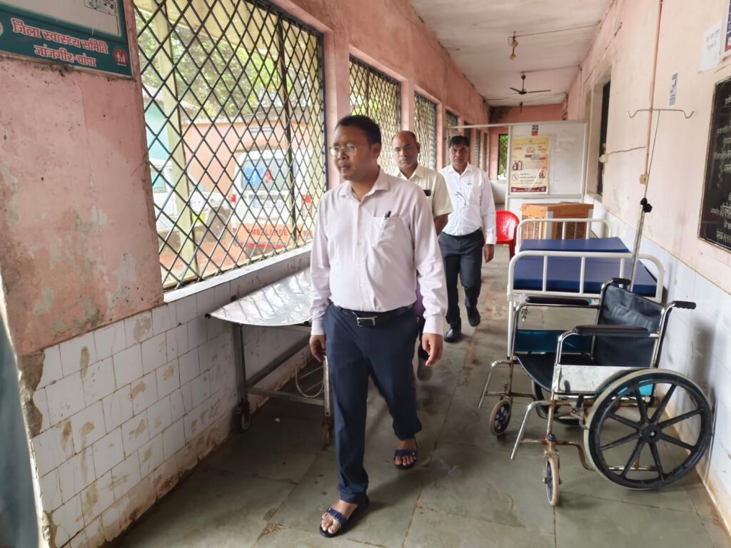 जिले के मुखिया का तूफानी दौरा- शक्ति कलेक्टर टोपनो साहब ने किया जिले के सरकारी दफ्तरों एवं आंगनबाड़ी केंद्रों का निरीक्षण, कलेक्टर के निर्देश पर अधिकारी भी पहुंचे कार्यालयो में, 15 अक्टूबर तक लिए जाएंगे अस्थायी फटका लाइसेंस नवीनीकरण के आवेदन, अस्पतालों के अनुपस्थित कर्मचारियों को कटेगी नोटिस जिले के मुखिया का तूफानी दौरा- शक्ति कलेक्टर टोपनो साहब ने किया जिले के सरकारी दफ्तरों एवं आंगनबाड़ी केंद्रों का निरीक्षण, कलेक्टर के निर्देश पर अधिकारी भी पहुंचे कार्यालयो में, 15 अक्टूबर तक लिए जाएंगे अस्थायी फटका लाइसेंस नवीनीकरण के आवेदन, अस्पतालों के अनुपस्थित कर्मचारियों को कटेगी नोटिस kshititech