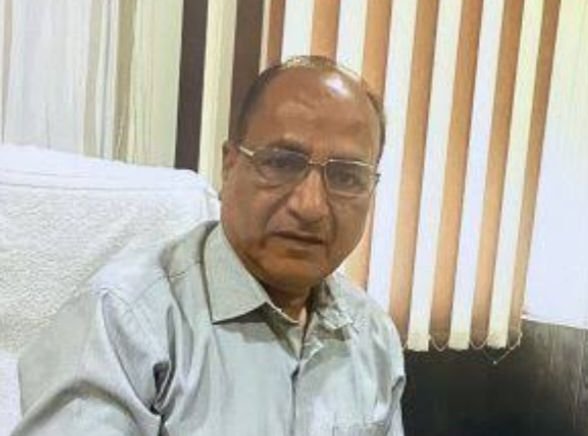 छत्तीसगढ़ के पूर्व IAS कलेक्टर अशोक अग्रवाल हो गए भाजपा के, 25 सितंबर को करी BJP जॉइनिंग, सरगुजा संभाग में अच्छा खासा प्रभाव है अशोक अग्रवाल का छत्तीसगढ़ के पूर्व IAS कलेक्टर अशोक अग्रवाल हो गए भाजपा के, 25 सितंबर को करी BJP जॉइनिंग, सरगुजा संभाग में अच्छा खासा प्रभाव है अशोक अग्रवाल का kshititech