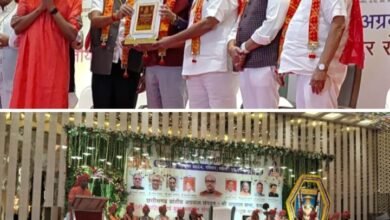 राज्यपाल के हाथों राजू का सम्मान- बिलासपुर के समाजसेवी राजेंद्र अग्रवाल राजू का छत्तीसगढ़ के महामहिम राज्यपाल के हाथों 13 अक्टूबर को हुआ सम्मान, सेवा एवं रचनात्मक कार्यों में राष्ट्रीय स्तर पर पहचान है राजू की, लिवर फाइब्रो स्कैन जांच शिविर के सफल आयोजन के लिए हुआ राजू का सम्मान kshititech