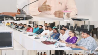 PHE ठेकेदारों की मौजूदगी में शक्ति कलेक्टर टोपनो ने ली जल जीवन मिशन की बैठक, समय में काम पूर्ण नहीं करने वाले ठेकेदारों के अनुबंध निरस्त करने के दिए निर्देश, 25 अक्टूबर को किरारी में होगा जिला स्तरीय जन समस्या निवारण शिविर, आकस्मिक मृत्यु के प्रकरणों में सहायता राशि स्वीकृत PHE ठेकेदारों की मौजूदगी में शक्ति कलेक्टर टोपनो ने ली जल जीवन मिशन की बैठक, समय में काम पूर्ण नहीं करने वाले ठेकेदारों के अनुबंध निरस्त करने के दिए निर्देश, 25 अक्टूबर को किरारी में होगा जिला स्तरीय जन समस्या निवारण शिविर, आकस्मिक मृत्यु के प्रकरणों में सहायता राशि स्वीकृत kshititech