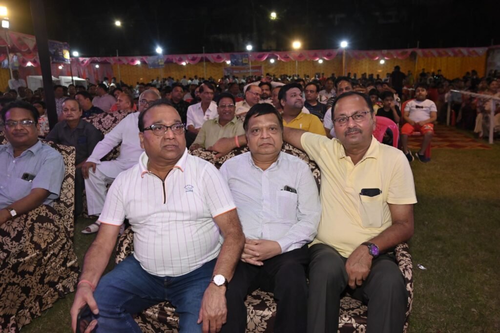 कल 3 अक्टूबर को शक्ति शहर में अग्रवाल समाज की अग्रसेन जयंती शोभायात्रा होगी ऐतिहासिक, शक्ति के मुस्लिम समाज, देवांगन समाज, पूज्य सिंधी पंचायत सहित क्षेत्रीय सांसद कमलेश जांगड़े भी करेगी शोभा यात्रा का स्वागत, केरल सहित विभिन्न राज्यों की झांकियां होगी शोभा यात्रा का आकर्षण, 1 अक्टूबर को केबीसी का गेम हुआ संपन्न, 2 अक्टूबर की रात्रि होगी म्यूजिकल हौजी कल 3 अक्टूबर को शक्ति शहर में अग्रवाल समाज की अग्रसेन जयंती शोभायात्रा होगी ऐतिहासिक, शक्ति के मुस्लिम समाज, देवांगन समाज, पूज्य सिंधी पंचायत सहित क्षेत्रीय सांसद कमलेश जांगड़े भी करेगी शोभा यात्रा का स्वागत, केरल सहित विभिन्न राज्यों की झांकियां होगी शोभा यात्रा का आकर्षण, 1 अक्टूबर को केबीसी का गेम हुआ संपन्न, 2 अक्टूबर की रात्रि होगी म्यूजिकल हौजी kshititech