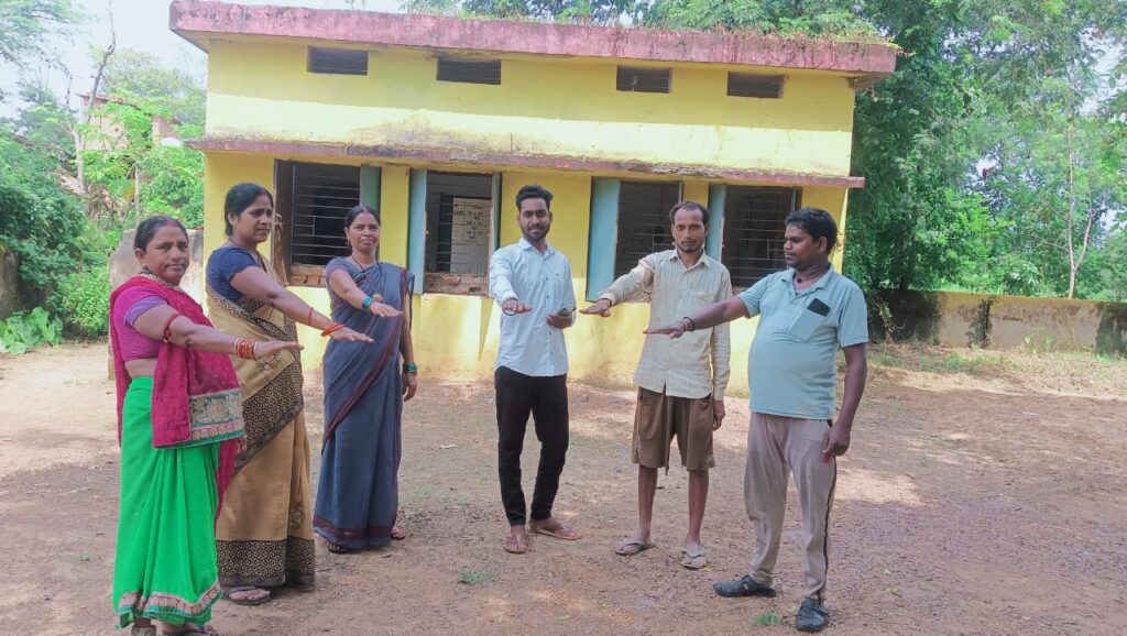 महिला एवं बाल विकास विभाग ने शक्ति परियोजना कार्यालय एवं 252 आंगनबाड़ी केदो में दिलाई स्वच्छता की शपथ, परियोजना अधिकारी श्याम कंवर ने स्वयं उठाई झाड़ू तथा सभी कर्मचारियों को कहा- निरंतर स्वच्छता को लेकर दे अपना योगदान महिला एवं बाल विकास विभाग ने शक्ति परियोजना कार्यालय एवं 252 आंगनबाड़ी केदो में दिलाई स्वच्छता की शपथ, परियोजना अधिकारी श्याम कंवर ने स्वयं उठाई झाड़ू तथा सभी कर्मचारियों को कहा- निरंतर स्वच्छता को लेकर दे अपना योगदान kshititech