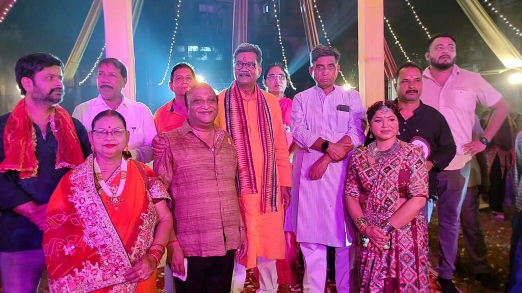 अद्वितीय रास गरबा-महिला जागृति शाखा शक्ति के रास गरबा डांडिया में पहुंचे महंत सहित पूर्व मंत्रियों का हुआ जोरदार स्वागत, शुभम ग्रीन्स में माता रानी की धुन पर गरबे का हुआ भव्य आयोजन, नवरात्रि पर्व पर शक्ति का गरबा होता है खास, महामाया देवी के दरबार पहुंचे नेता प्रतिपक्ष जी अद्वितीय रास गरबा-महिला जागृति शाखा शक्ति के रास गरबा डांडिया में पहुंचे महंत सहित पूर्व मंत्रियों का हुआ जोरदार स्वागत, शुभम ग्रीन्स में माता रानी की धुन पर गरबे का हुआ भव्य आयोजन, नवरात्रि पर्व पर शक्ति का गरबा होता है खास, महामाया देवी के दरबार पहुंचे नेता प्रतिपक्ष जी kshititech