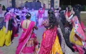 शक्ति के पापा ढाबा लान में हुआ गबेल गरबा नाइट का रंगारंग आयोजन, फैमिली गरबा नाइट में माता की धुन पर थिरके समाज बंधु शक्ति के पापा ढाबा लान में हुआ गबेल गरबा नाइट का रंगारंग आयोजन, फैमिली गरबा नाइट में माता की धुन पर थिरके समाज बंधु kshititech