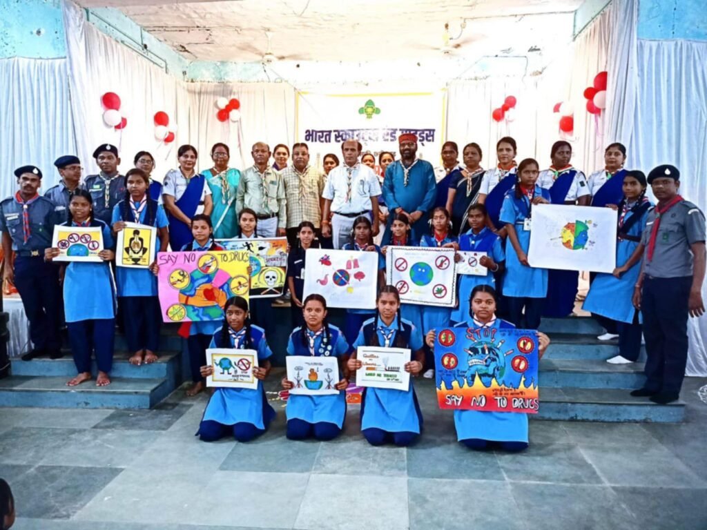 2 अक्टूबर को सर्वधर्म प्रार्थना सभा का हुआ आयोजन, भारत स्काउट गाइड की जिला इकाई शक्ति ने किया कार्यक्रम, राष्ट्रपिता महात्मा गांधी एवं लाल बहादुर शास्त्री जी की जन्म जयंती पर हुआ कार्यक्रम, स्काउट के बच्चों को स्वच्छता एवं नशा मुक्ति की दिलाई गई शपथ, जिले के कलेक्टर साहब एवं DEO साहब रहे मौजूद kshititech