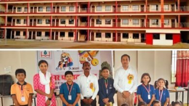 इंटर कंपटीशन- शक्ति के संस्कार पब्लिक स्कूल में एकल गीत प्रतिस्पर्धा में दी बच्चों ने बेहतर प्रस्तुति, जिले के श्रेष्ठ सीबीएसई स्कूलों में पहचान है संस्कार पब्लिक की, विद्यालय के बच्चों में राष्ट्रीय स्तर की प्रतिभाएं हैं निहित, विद्यालय के प्राचार्य ने दी सभी बच्चों को बधाई kshititech