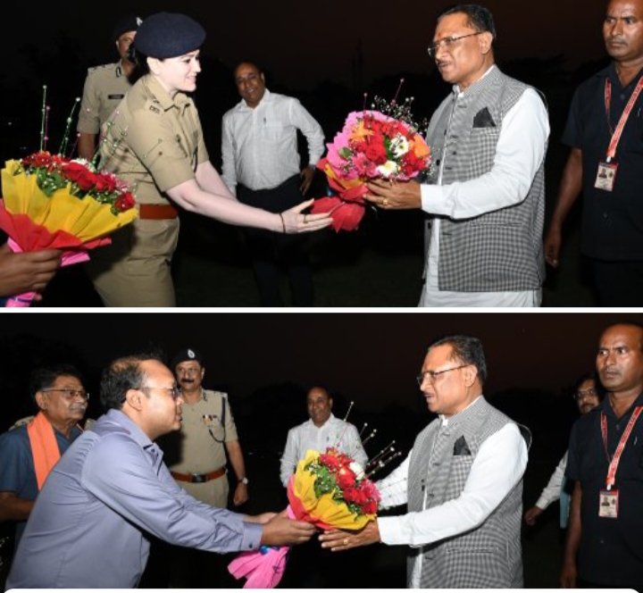 छत्तीसगढ़ के पांच देवी शक्तिपीठों में बन रहा कॉरिडोर- चंद्रपुर में गंगा दरहा घाट का लोकार्पण किया CM विष्णु देव साय ने, चंद्रहासिनी के दरबार में मत्था टेककर प्रदेश की खुशहाली की करी कामना, गंगा आरती में शामिल हुए विष्णु देव, जल संरक्षण पर बोले सीएम साहब- कहा नदियों के जल को सहेजना हम सबकी जिम्मेदारी छत्तीसगढ़ के पांच देवी शक्तिपीठों में बन रहा कॉरिडोर- चंद्रपुर में गंगा दरहा घाट का लोकार्पण किया CM विष्णु देव साय ने, चंद्रहासिनी के दरबार में मत्था टेककर प्रदेश की खुशहाली की करी कामना, गंगा आरती में शामिल हुए विष्णु देव, जल संरक्षण पर बोले सीएम साहब- कहा नदियों के जल को सहेजना हम सबकी जिम्मेदारी kshititech