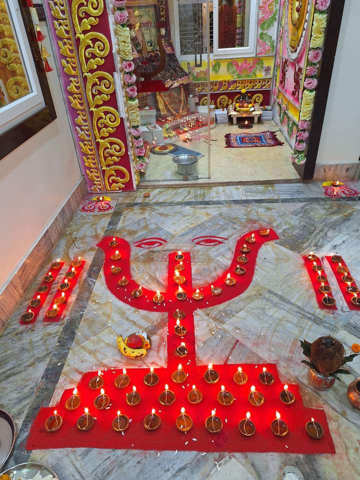 अद्भुत अलौकिक रोशनी से जगमगाया नारायणी धाम- दीपावली पर्व पर चाम्पा के रानी सती दादी मंदिर झुन्झनू धाम में 13000 दीपों की की हुई रोशनी, धर्म प्रेमी- दादी भक्तों ने प्रज्वलित करवाए दीप, 10 नवंबर को मंदिर परिसर में होगा दादी जी के जन्मोत्सव का कार्यक्रम, आज शाम 6:00 बजे मंदिर परिसर में होगा सामूहिक गोवर्धन पूजा उत्सव का कार्यक्रम अद्भुत अलौकिक रोशनी से जगमगाया नारायणी धाम- दीपावली पर्व पर चाम्पा के रानी सती दादी मंदिर झुन्झनू धाम में 13000 दीपों की की हुई रोशनी, धर्म प्रेमी- दादी भक्तों ने प्रज्वलित करवाए दीप, 10 नवंबर को मंदिर परिसर में होगा दादी जी के जन्मोत्सव का कार्यक्रम, आज शाम 6:00 बजे मंदिर परिसर में होगा सामूहिक गोवर्धन पूजा उत्सव का कार्यक्रम kshititech