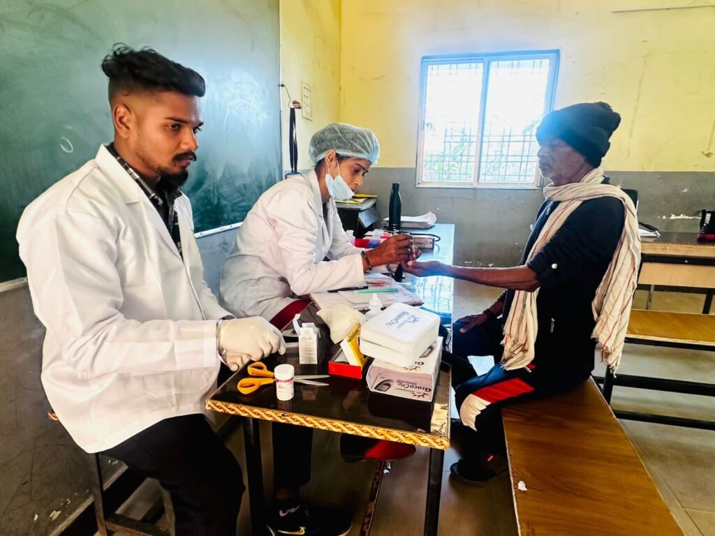 33 वां महा निर्माण दिवस- ईश्वर ने कोई जाति, धर्म, समुदाय, भाषा आदि नहीं बनाया”- पूज्य कापालिक बाबा, महानिर्वाण दिवस पर 29 नवंबर को धर्म प्रेमियों का रहा जमावड़ा, लोगों का फ्री हेल्थ चेकअप सहित सेवा के हुए बड़े काम 33 वां महा निर्माण दिवस- ईश्वर ने कोई जाति, धर्म, समुदाय, भाषा आदि नहीं बनाया”- पूज्य कापालिक बाबा, महानिर्वाण दिवस पर 29 नवंबर को धर्म प्रेमियों का रहा जमावड़ा, लोगों का फ्री हेल्थ चेकअप सहित सेवा के हुए बड़े काम kshititech