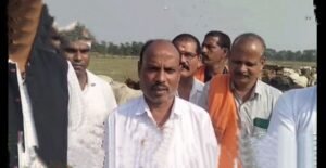 नगर पंचायत अध्यक्ष सोनसाय की अनुकरणीय पहल- देवउठनी एकादशी पर शहर के गोठान में किया गौ माता की पूजा अर्चना का सामूहिक कार्यक्रम एवं गौ भोज का कार्यक्रम, सोनसाय ने कहा- गौ माता भारतीय संस्कृति में पूज्यनीय, हमें गौ संरक्षण की दिशा में करना चाहिए कार्य,सोनसाय ने दी शहर वासियों को देवउठनी एकादशी की बधाई नगर पंचायत अध्यक्ष सोनसाय की अनुकरणीय पहल- देवउठनी एकादशी पर शहर के गोठान में किया गौ माता की पूजा अर्चना का सामूहिक कार्यक्रम एवं गौ भोज का कार्यक्रम, सोनसाय ने कहा- गौ माता भारतीय संस्कृति में पूज्यनीय, हमें गौ संरक्षण की दिशा में करना चाहिए कार्य,सोनसाय ने दी शहर वासियों को देवउठनी एकादशी की बधाई kshititech