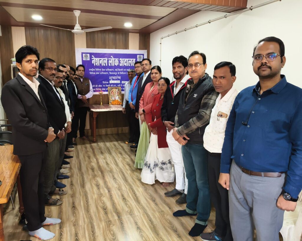 लोक अदालत के फैसले ने रचा इतिहास- बीमा कंपनी को देना होगा एक करोड़ 20 लाख का मुआवजा, शक्ति की लोक अदालत में पीड़ित को मिला न्याय लोक अदालत के फैसले ने रचा इतिहास- बीमा कंपनी को देना होगा एक करोड़ 20 लाख का मुआवजा, शक्ति की लोक अदालत में पीड़ित को मिला न्याय kshititech