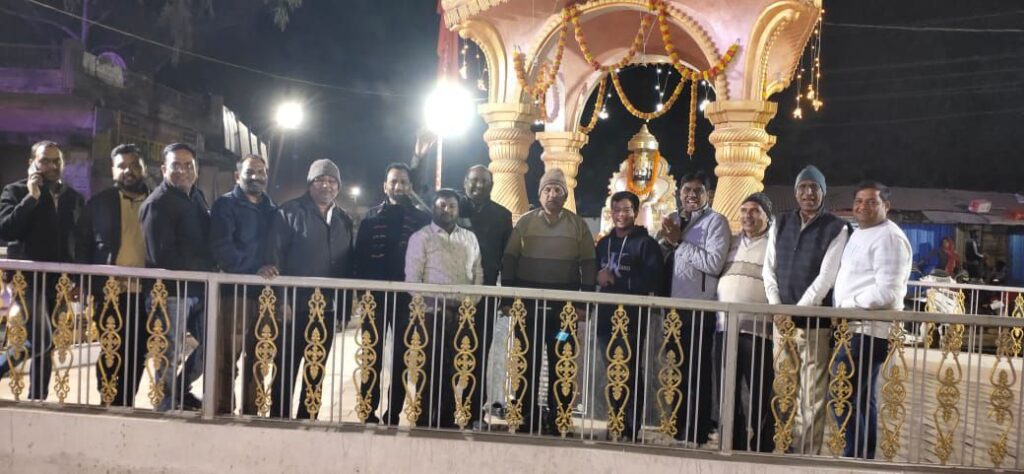 छत्तीसगढ़ प्रांतीय युवा अग्रवाल मंच ने किया 14 दिसंबर को कुलदेवी महालक्ष्मी जी के वरदान दिवस का आयोजन, डोंगरगढ़ में भी अग्रवाल समाज ने धूमधाम से मनाया वरदान दिवस छत्तीसगढ़ प्रांतीय युवा अग्रवाल मंच ने किया 14 दिसंबर को कुलदेवी महालक्ष्मी जी के वरदान दिवस का आयोजन, डोंगरगढ़ में भी अग्रवाल समाज ने धूमधाम से मनाया वरदान दिवस kshititech