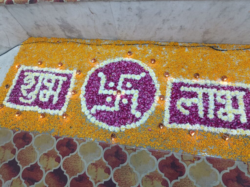 छत्तीसगढ़ प्रांतीय युवा अग्रवाल मंच ने किया 14 दिसंबर को कुलदेवी महालक्ष्मी जी के वरदान दिवस का आयोजन, डोंगरगढ़ में भी अग्रवाल समाज ने धूमधाम से मनाया वरदान दिवस छत्तीसगढ़ प्रांतीय युवा अग्रवाल मंच ने किया 14 दिसंबर को कुलदेवी महालक्ष्मी जी के वरदान दिवस का आयोजन, डोंगरगढ़ में भी अग्रवाल समाज ने धूमधाम से मनाया वरदान दिवस kshititech