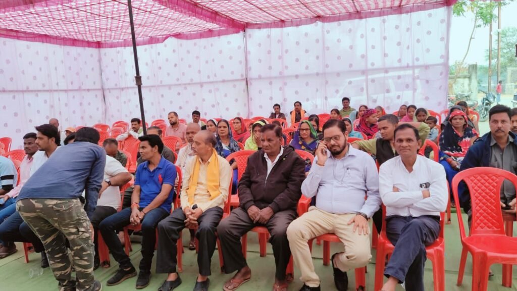 अड़भार नगर पंचायत में होगा अटल परिसर का निर्माण, प्रदेश के मुख्यमंत्री ने 25 दिसंबर को किया वर्चुअल शिलान्यास, सुशासन दिवस पर नगर पंचायत कार्यालय में हुआ आयोजन, अध्यक्ष दिशु बनियाराम रात्रे ने कहा- अटल जी ने बनाया छत्तीसगढ़ राज्य, अटल जी की योजनाओं से आज भी देश है प्रगति की ओर kshititech