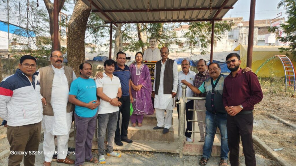 पार्षद रजनी संजय रामचंद्र के प्रयासों से सरकारी अस्पताल के पंडित दीनदयाल उपाध्याय उद्यान का होगा जीर्णोद्धार, 26 दिसंबर को हुआ भूमि पूजन, तत्कालीन सांसद गुहाराम अजगल्ले की सांसद निधि से मिली है स्वीकृति, पूर्व नगर पालिका अध्यक्ष संजय रामचंद्र ने कहा- उद्यान के जीर्णोद्धार से लोगों को मिलेगा इसका लाभ पार्षद रजनी संजय रामचंद्र के प्रयासों से सरकारी अस्पताल के पंडित दीनदयाल उपाध्याय उद्यान का होगा जीर्णोद्धार, 26 दिसंबर को हुआ भूमि पूजन, तत्कालीन सांसद गुहाराम अजगल्ले की सांसद निधि से मिली है स्वीकृति, पूर्व नगर पालिका अध्यक्ष संजय रामचंद्र ने कहा- उद्यान के जीर्णोद्धार से लोगों को मिलेगा इसका लाभ kshititech