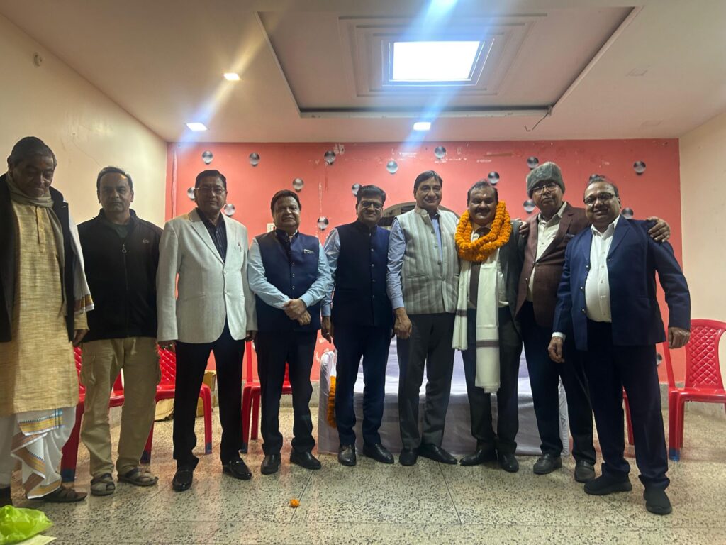 देश के CA की सर्वोच्च संवैधानिक संस्था ICAI में पहुंचने वाले शक्ति के प्रतिष्ठित CA दिनेश अग्रवाल का शक्ति शहर वासियों ने किया सम्मान, दिनेश ने कहा-सक्ति है मेरी जन्मभूमि,व्यापार हित के लिए अच्छे सुझाव के माध्यम से नीति निर्धारण में रखूंगा बातें, अग्रवाल सभा अध्यक्ष श्यामसुंदर ने कहा- दिनेश जी हैं पूरे छत्तीसगढ़ के गौरव देश के CA की सर्वोच्च संवैधानिक संस्था ICAI में पहुंचने वाले शक्ति के प्रतिष्ठित CA दिनेश अग्रवाल का शक्ति शहर वासियों ने किया सम्मान, दिनेश ने कहा-सक्ति है मेरी जन्मभूमि,व्यापार हित के लिए अच्छे सुझाव के माध्यम से नीति निर्धारण में रखूंगा बातें, अग्रवाल सभा अध्यक्ष श्यामसुंदर ने कहा- दिनेश जी हैं पूरे छत्तीसगढ़ के गौरव kshititech