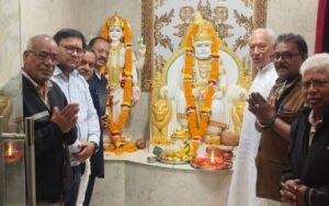 छत्तीसगढ़ प्रांतीय युवा अग्रवाल मंच ने किया 14 दिसंबर को कुलदेवी महालक्ष्मी जी के वरदान दिवस का आयोजन, डोंगरगढ़ में भी अग्रवाल समाज ने धूमधाम से मनाया वरदान दिवस छत्तीसगढ़ प्रांतीय युवा अग्रवाल मंच ने किया 14 दिसंबर को कुलदेवी महालक्ष्मी जी के वरदान दिवस का आयोजन, डोंगरगढ़ में भी अग्रवाल समाज ने धूमधाम से मनाया वरदान दिवस kshititech