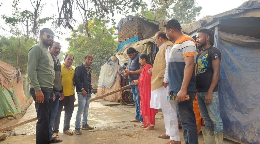 विकास के काम- पार्षद रजनी संजय रामचंद्र की पहल पर शुरू हुआ सीसी रोड का निर्माण कार्य, रजनी ने कहा- विष्णु देव की सरकार तेजी से कर रही शहरी क्षेत्र का विकास विकास के काम- पार्षद रजनी संजय रामचंद्र की पहल पर शुरू हुआ सीसी रोड का निर्माण कार्य, रजनी ने कहा- विष्णु देव की सरकार तेजी से कर रही शहरी क्षेत्र का विकास kshititech
