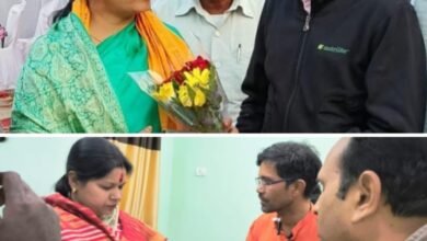 स्वास्थ्य कर्मचारी संघ ने प्रभारी मंत्री लक्ष्मी राजवाड़े को सौपा ज्ञापन, कहा कर्मचारी हितों में मांगों को पूरा करने करें पहल, नए साल की भी संघ ने दी बधाई,संघ ने कहा- कर्मचारियों का नियमितीकरण एवं रिक्त पदों पर तत्काल करें भर्ती की प्रक्रिया kshititech