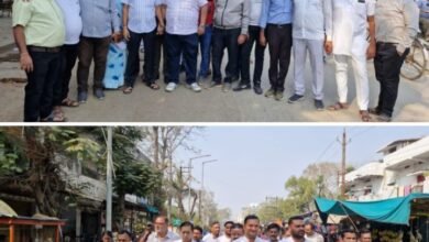 कांग्रेस के पांच पूर्व पार्षदों एवं अपने सैकड़ो समर्थकों के साथ पूर्व नगर पालिका अध्यक्ष श्यामसुंदर अग्रवाल ने कर दिया नगर पालिका अध्यक्ष के लिए नामांकन दाखिल, श्यामसुंदर ने कहा- शक्ति शहर के विकास को और देंगे गति, शहर की जनता के आशीर्वाद से दोबारा मिलेगा सेवा का अवसर, अनेकों संस्थाओं के प्रतिनिधि भी रहे मौजूद kshititech