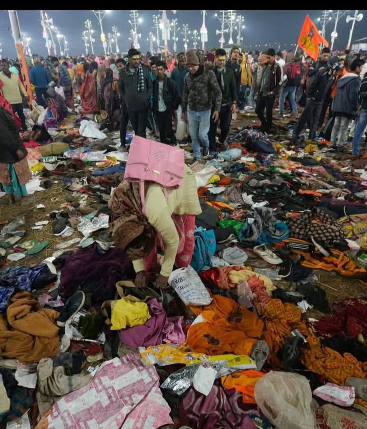 प्रयागराज महाकुंभ भगदड़ में 30 की मौत, 60 घायल, 17 घंटे बाद पुलिस ने कबूला,ढाई लाख वाहन फंसे हैं जाम में, 20 किलोमीटर लंबा है जाम, प्रशासन की अपील- संगम नोज पर ना जाए, जो नजदीक हो वहां करें स्नान प्रयागराज महाकुंभ भगदड़ में 30 की मौत, 60 घायल, 17 घंटे बाद पुलिस ने कबूला,ढाई लाख वाहन फंसे हैं जाम में, 20 किलोमीटर लंबा है जाम, प्रशासन की अपील- संगम नोज पर ना जाए, जो नजदीक हो वहां करें स्नान kshititech