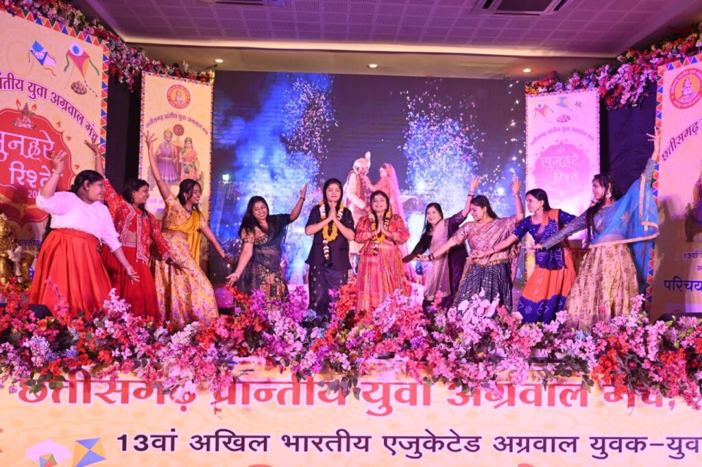 350 प्रत्याशियों के परिचय के साथ एजुकेटेड परिचय सम्मेलन का हुआ समापन, 12 जनवरी को परिचय सम्मेलन में हुआ मंच परिवार के श्रेष्ठ कार्यकर्ताओं का सम्मान, अभिभावकों ने कहा- पूरे देश में कहीं नहीं देखा ऐसा वैवाहिक परिचय सम्मेलन, नवीनतम तकनीक से प्रत्याशियों का हुआ परिचय 350 प्रत्याशियों के परिचय के साथ एजुकेटेड परिचय सम्मेलन का हुआ समापन, 12 जनवरी को परिचय सम्मेलन में हुआ मंच परिवार के श्रेष्ठ कार्यकर्ताओं का सम्मान, अभिभावकों ने कहा- पूरे देश में कहीं नहीं देखा ऐसा वैवाहिक परिचय सम्मेलन, नवीनतम तकनीक से प्रत्याशियों का हुआ परिचय kshititech