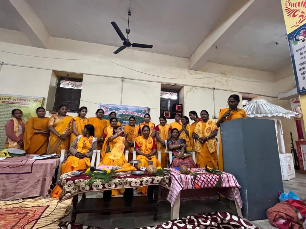 21वीं सदी,नारी सदी- नारी जागरण आंदोलन के अंतर्गत शक्ति में एक दिवसीय जिला स्तरीय नारी सशक्तिकरण कार्यशाला, प्रांतीय युवा प्रकोष्ठ एवं महिला प्रकोष्ठ द्वारा शांतिकुंज हरिद्वार के मार्गदर्शन में किया गया कार्यक्रम 21वीं सदी,नारी सदी- नारी जागरण आंदोलन के अंतर्गत शक्ति में एक दिवसीय जिला स्तरीय नारी सशक्तिकरण कार्यशाला, प्रांतीय युवा प्रकोष्ठ एवं महिला प्रकोष्ठ द्वारा शांतिकुंज हरिद्वार के मार्गदर्शन में किया गया कार्यक्रम kshititech