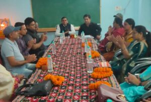 शक्ति के सरकारी कन्या महाविद्यालय की जन भागीदारी समिति की प्रथम बैठक संपन्न, महाविद्यालय हित में विस्तार पूर्वक हुई चर्चा, अध्यक्ष रामनरेश यादव ने कहा-छत्तीसगढ़ की सरकार बालिकाओं की शिक्षा हेतु चला रही अनेकों योजनाएं, शीघ्र ही महाविद्यालय के स्वयं के नए भवन का होगा निर्माण शक्ति के सरकारी कन्या महाविद्यालय की जन भागीदारी समिति की प्रथम बैठक संपन्न, महाविद्यालय हित में विस्तार पूर्वक हुई चर्चा, अध्यक्ष रामनरेश यादव ने कहा-छत्तीसगढ़ की सरकार बालिकाओं की शिक्षा हेतु चला रही अनेकों योजनाएं, शीघ्र ही महाविद्यालय के स्वयं के नए भवन का होगा निर्माण kshititech
