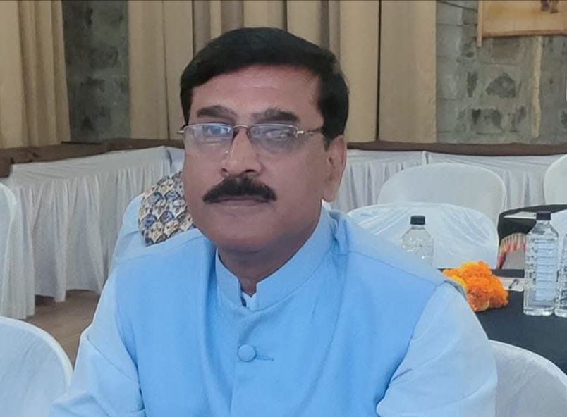 जिला मुख्य आयुक्त अंकित अग्रवाल की सक्रियता- भारत स्काउट्स एवं गाइड्स स्थानीय संघ डभरा में हुआ OYMS पंजीयन,275 विद्यालयों में कराया अपने दल का पंजीकरण,छत्तीसगढ़ राज्य आयुक्त डॉ सोमनाथ यादव एवं सक्ती जिला मुख्य आयुक्त अंकित अग्रवाल ने सभी को शुभकामनाएं देते हुए सक्ती जिले में स्काउटिंग को आगे बढ़ाने के लिए हर संभव सहयोग करने की प्रतिबद्धता जाहिर की जिला मुख्य आयुक्त अंकित अग्रवाल की सक्रियता- भारत स्काउट्स एवं गाइड्स स्थानीय संघ डभरा में हुआ OYMS पंजीयन,275 विद्यालयों में कराया अपने दल का पंजीकरण,छत्तीसगढ़ राज्य आयुक्त डॉ सोमनाथ यादव एवं सक्ती जिला मुख्य आयुक्त अंकित अग्रवाल ने सभी को शुभकामनाएं देते हुए सक्ती जिले में स्काउटिंग को आगे बढ़ाने के लिए हर संभव सहयोग करने की प्रतिबद्धता जाहिर की kshititech