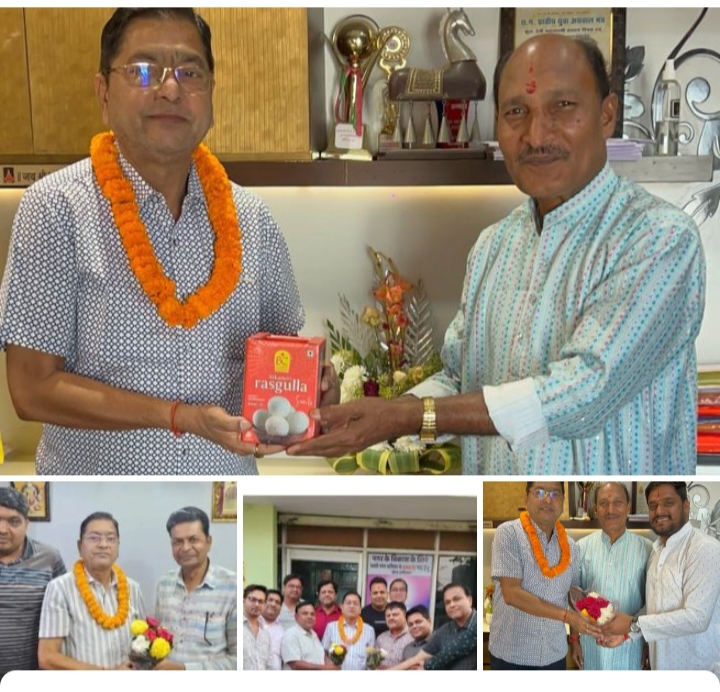 शक्ति के नवनिर्वाचित नगर पालिका अध्यक्ष श्यामसुंदर अग्रवाल को विद्वान पंडित भोला शंकर तिवारी ने उनके निवास पर पहुंच कर दी बधाई, मारवाड़ी युवा मंच की शक्ति शाखा एवं अंतर्राष्ट्रीय अग्रवाल सम्मेलन परिवार ने भी अध्यक्ष बनने पर किया सम्मान शक्ति के नवनिर्वाचित नगर पालिका अध्यक्ष श्यामसुंदर अग्रवाल को विद्वान पंडित भोला शंकर तिवारी ने उनके निवास पर पहुंच कर दी बधाई, मारवाड़ी युवा मंच की शक्ति शाखा एवं अंतर्राष्ट्रीय अग्रवाल सम्मेलन परिवार ने भी अध्यक्ष बनने पर किया सम्मान kshititech