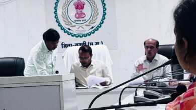 1 मार्च से शक्ति जिले में प्रारंभ होगी बोर्ड की परीक्षाएं- शक्ति कलेक्टर ने जिले में बोर्ड परीक्षाओं के सफल संचालन के लिए किया 06 उड़न दस्ता टीम का गठन, जिला शिक्षा अधिकारी एन के चंद्रा के मार्गदर्शन में सतत निरीक्षण करेगी टीम, 58 परीक्षा केंद्रों में 16526 विद्यार्थी देंगे परीक्षाएं, पांच नए परीक्षा केंद्र भी खोले गए सत्र 2025 में kshititech