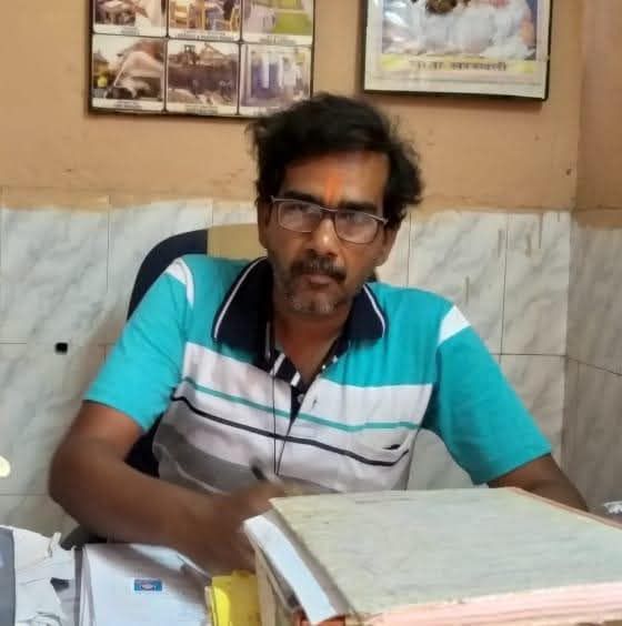 नगर पंचायत अड़भार में आम निर्वाचन कार्य में योगदान हेतु सहायक राजस्व निरीक्षक निर्देश कुमार तिवारी हुए सम्मानित नगर पंचायत अड़भार में आम निर्वाचन कार्य में योगदान हेतु सहायक राजस्व निरीक्षक निर्देश कुमार तिवारी हुए सम्मानित kshititech