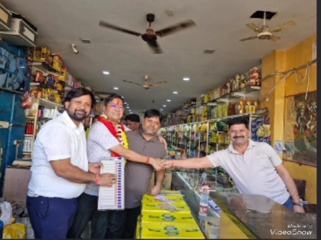 शक्ति के नगर पालिका अध्यक्ष प्रत्याशी चिराग अग्रवाल अटल विश्वास पत्र के 20 वायदों को करेंगे क्रियान्वित,तो वहीं कांग्रेस की रीना गेवड़ीन दशहरे महोत्सव का करेंगी शहर में प्रतिवर्ष आयोजन,निर्दलीय श्यामसुंदर ने किया संकल्प- शहर का विकास होगा उनकी प्राथमिकता, सरकारी दफ्तरों की होगी उचित स्थान पर स्थापना शक्ति के नगर पालिका अध्यक्ष प्रत्याशी चिराग अग्रवाल अटल विश्वास पत्र के 20 वायदों को करेंगे क्रियान्वित,तो वहीं कांग्रेस की रीना गेवड़ीन दशहरे महोत्सव का करेंगी शहर में प्रतिवर्ष आयोजन,निर्दलीय श्यामसुंदर ने किया संकल्प- शहर का विकास होगा उनकी प्राथमिकता, सरकारी दफ्तरों की होगी उचित स्थान पर स्थापना kshititech